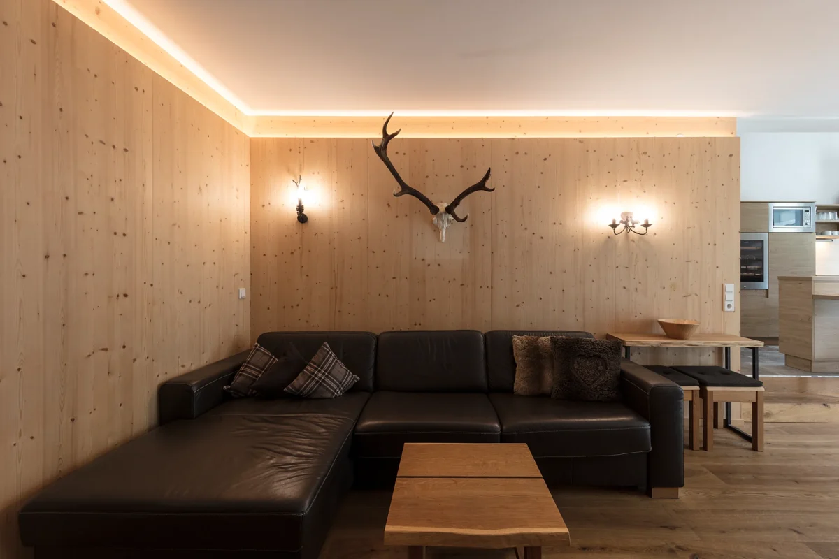 Apartment 18
