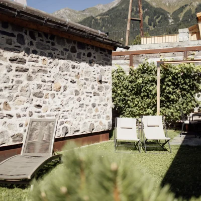 Lodge(3)