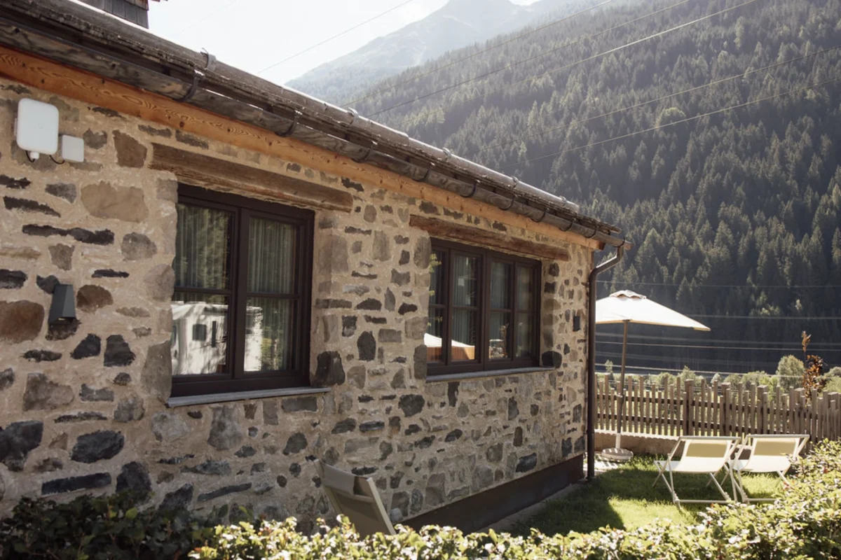 Lodge(5)