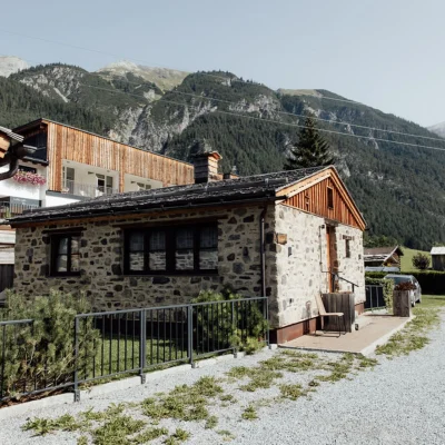 Lodge(7)