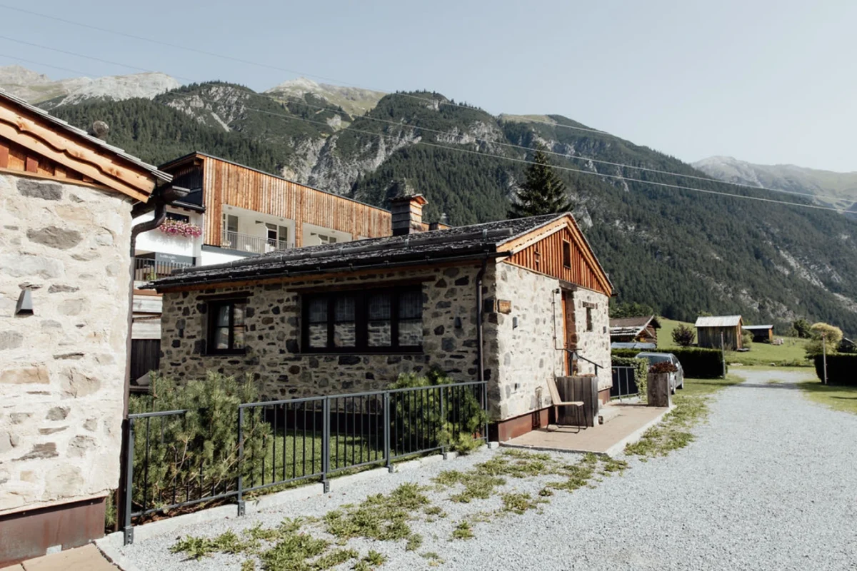 Lodge(7)